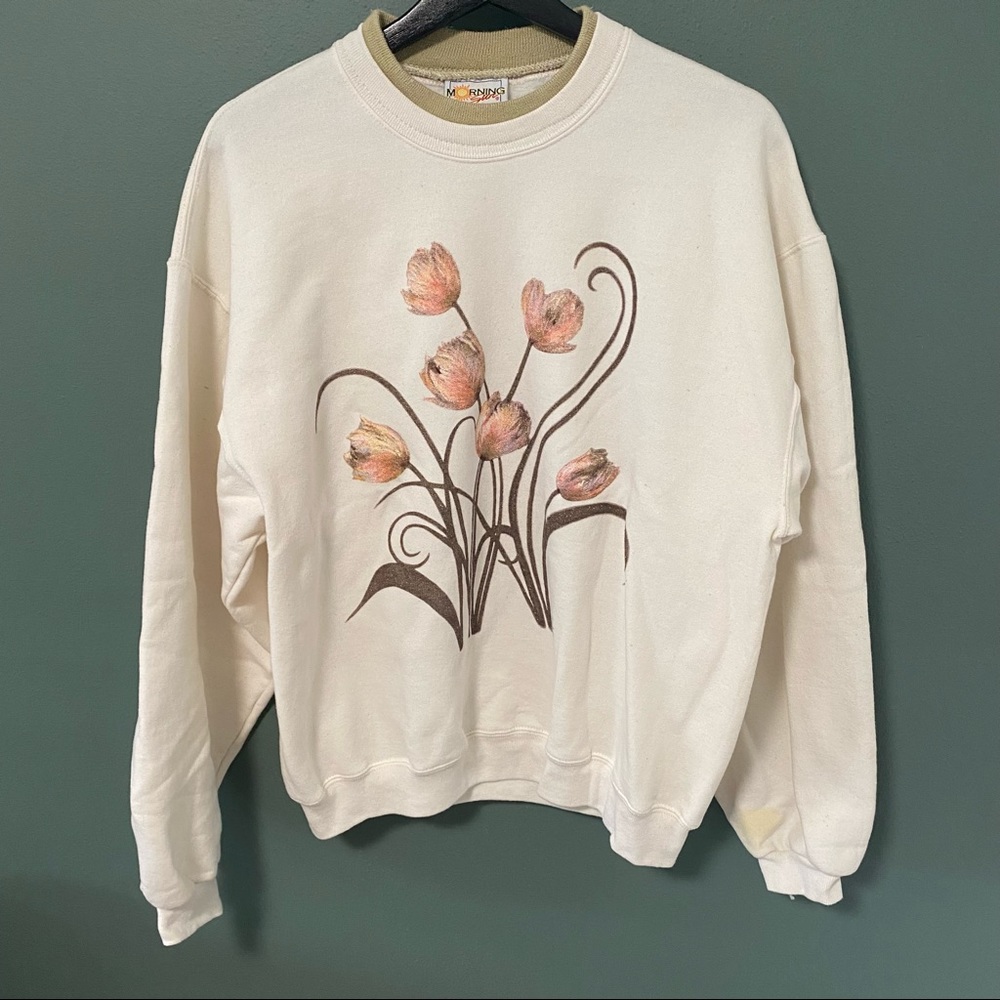 Vintage Floral Flowers Pint woman’s sweatshirt cream color size XL